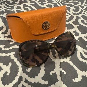 Tory Burch Brown and Orange Sunglasses with Oversized Frame